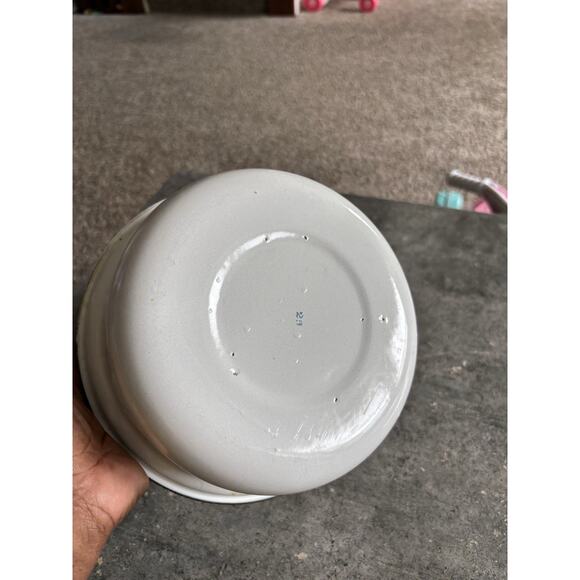 Vtg Floral Enamelware Sauce Pot w Lid 1 Qt./4 cups 1970’s - Picture 10 of 12